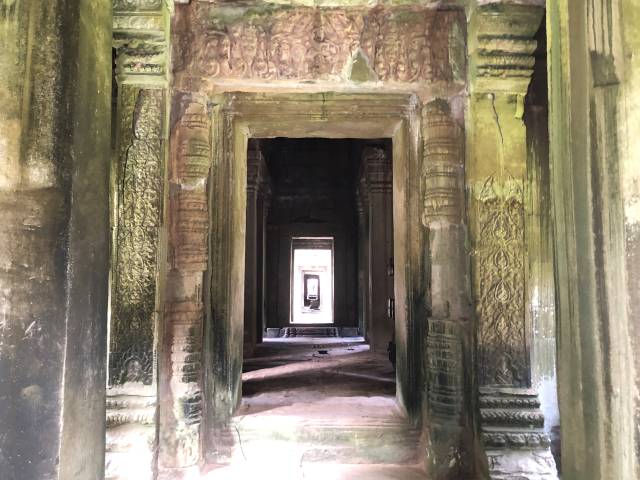 迷路のようなアンコール大回りコースの「プリアカン遺跡」