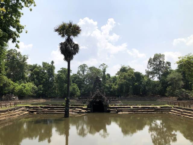 大回りコースのニャックポアン