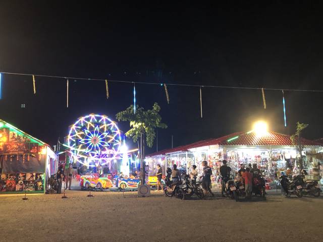 「Street 60m Night Market」