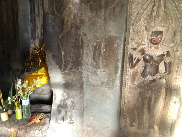 ワット・アトヴィアのデバター