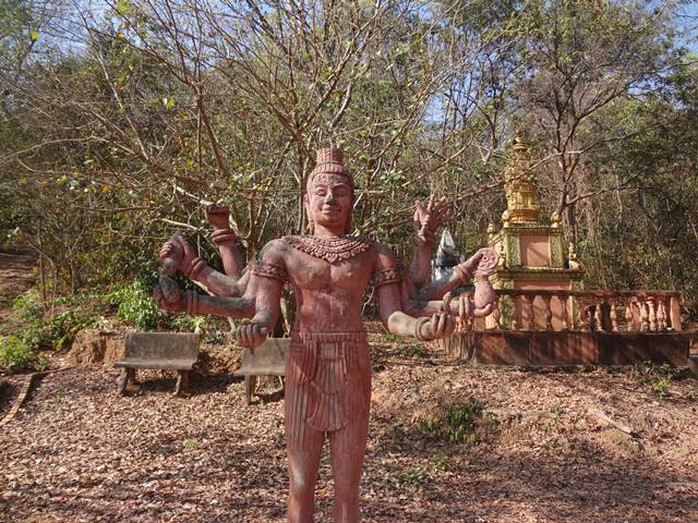 プノンボックのヴィシュヌ神の像