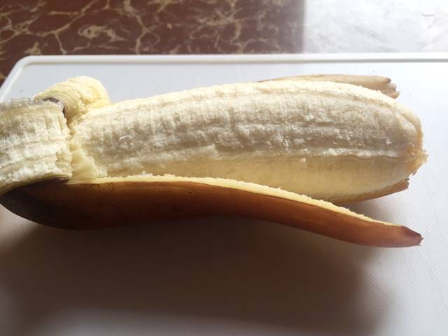 中身はふつうの赤バナナ