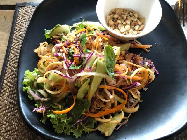 バナナの花のサラダ